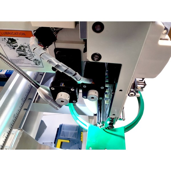 Masina de brodat cu un cap Saika Sew SK 1201 L